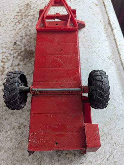Vintage 1960s Ertl Red Toy Farm Manure Spreader Wagon