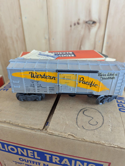 1950s Lionel Outfit No. 1511S 027 Freight Train with Smoke and Magne-Traction Set