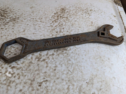Antique Dunham Bush Co. Burlington Iowa D295 Steam Trap Cover Wrench Cast Iron
