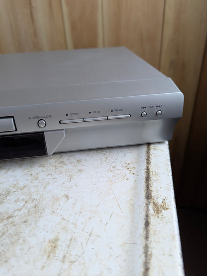 JVC DVD Player Model XV-S302 no Remote - Tested and Working - view 3