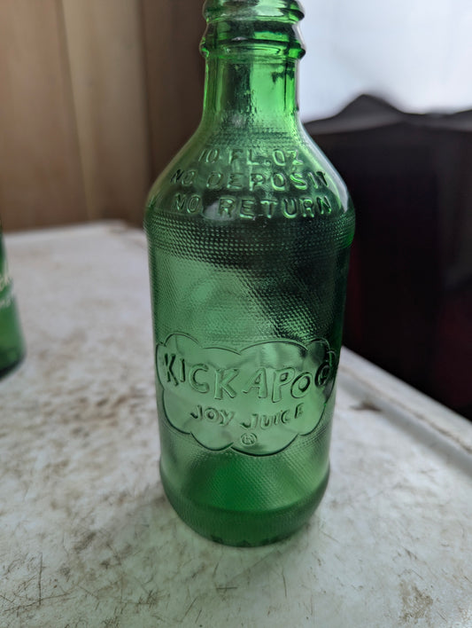 Kickapoo Joy Juice 10oz Stubby Green Glass Soda Bottle