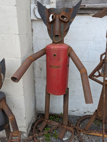 Metal Scrap Art Man - view 2