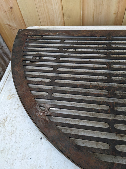 Metal Semi Circle Platform - view 2
