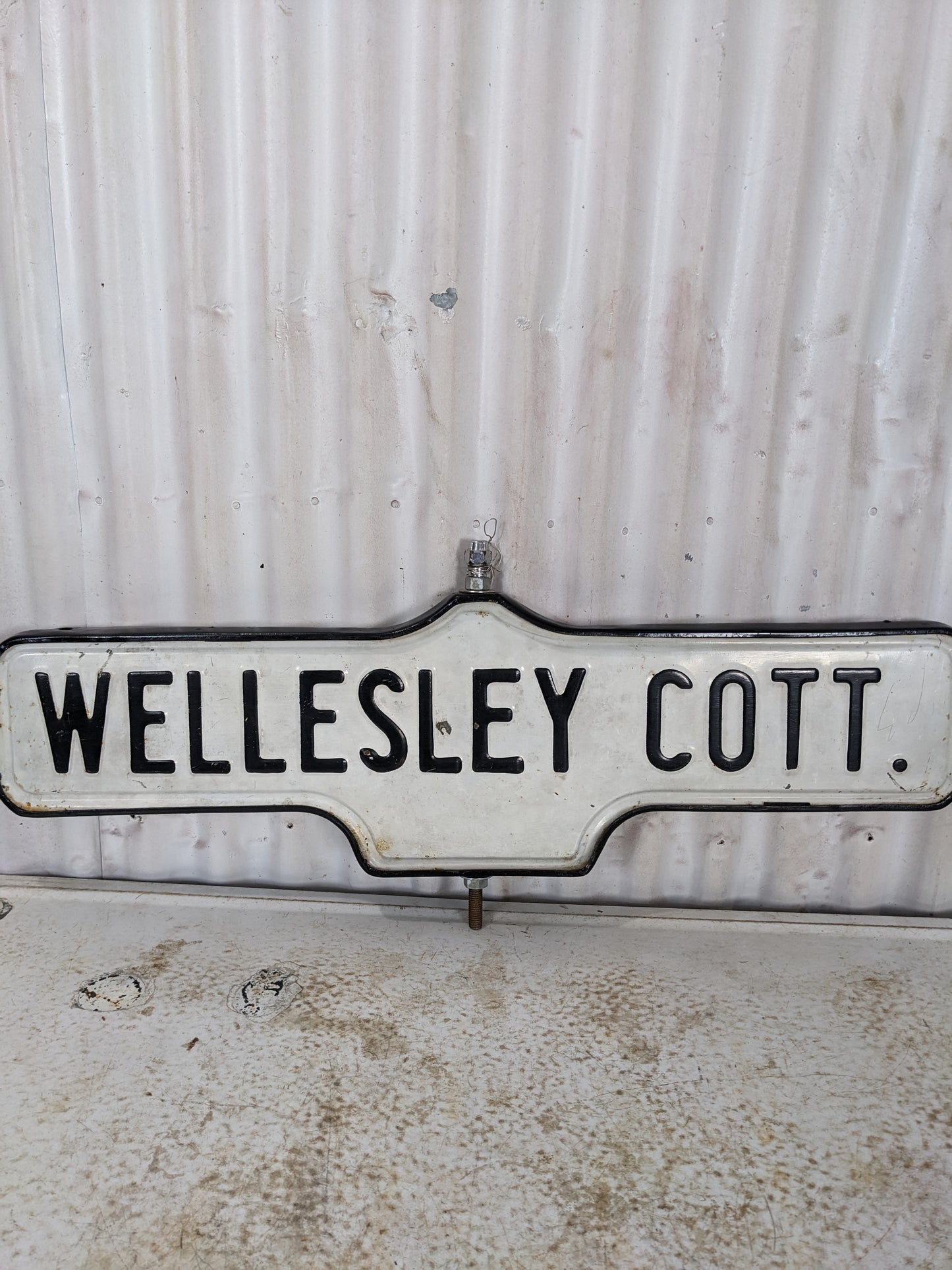 Original Vintage Porcelain Wellesley Cott. Toronto Street Sign - view 2