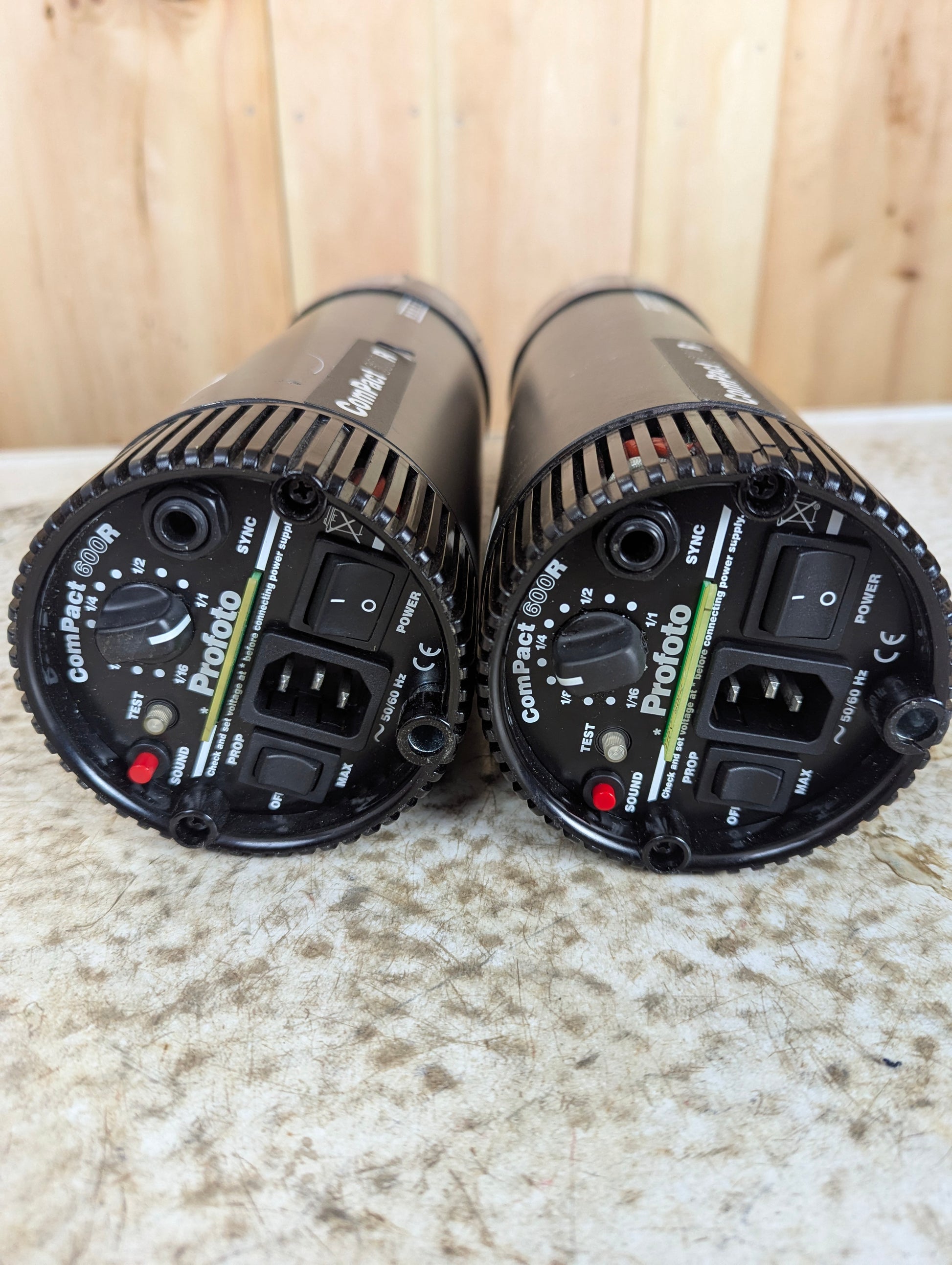 Pair of Pro Photo Compact 600R Studio Strobe Lights - view 2