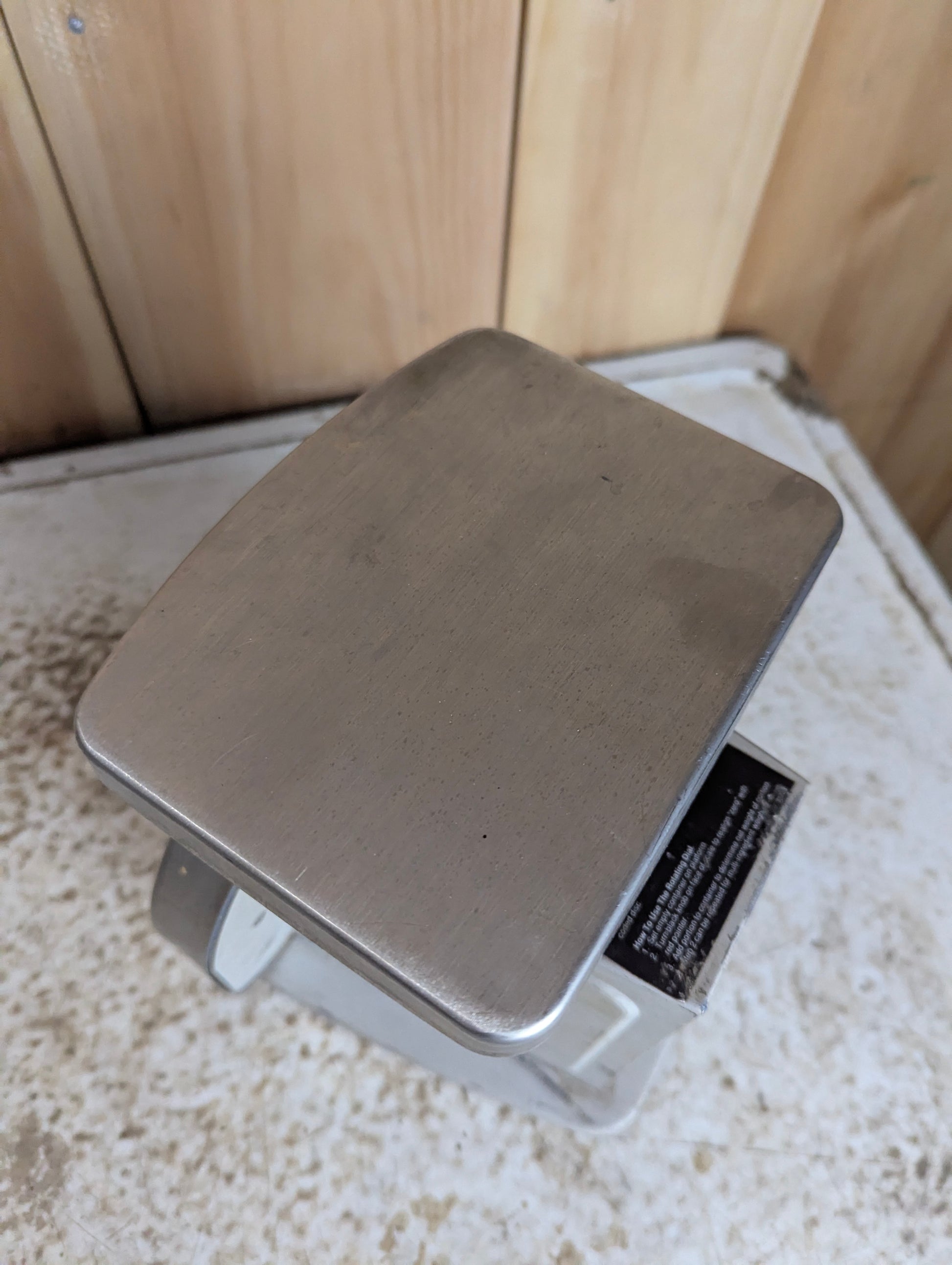 Pelouze Kitchen Scale Model Y32R - view 2