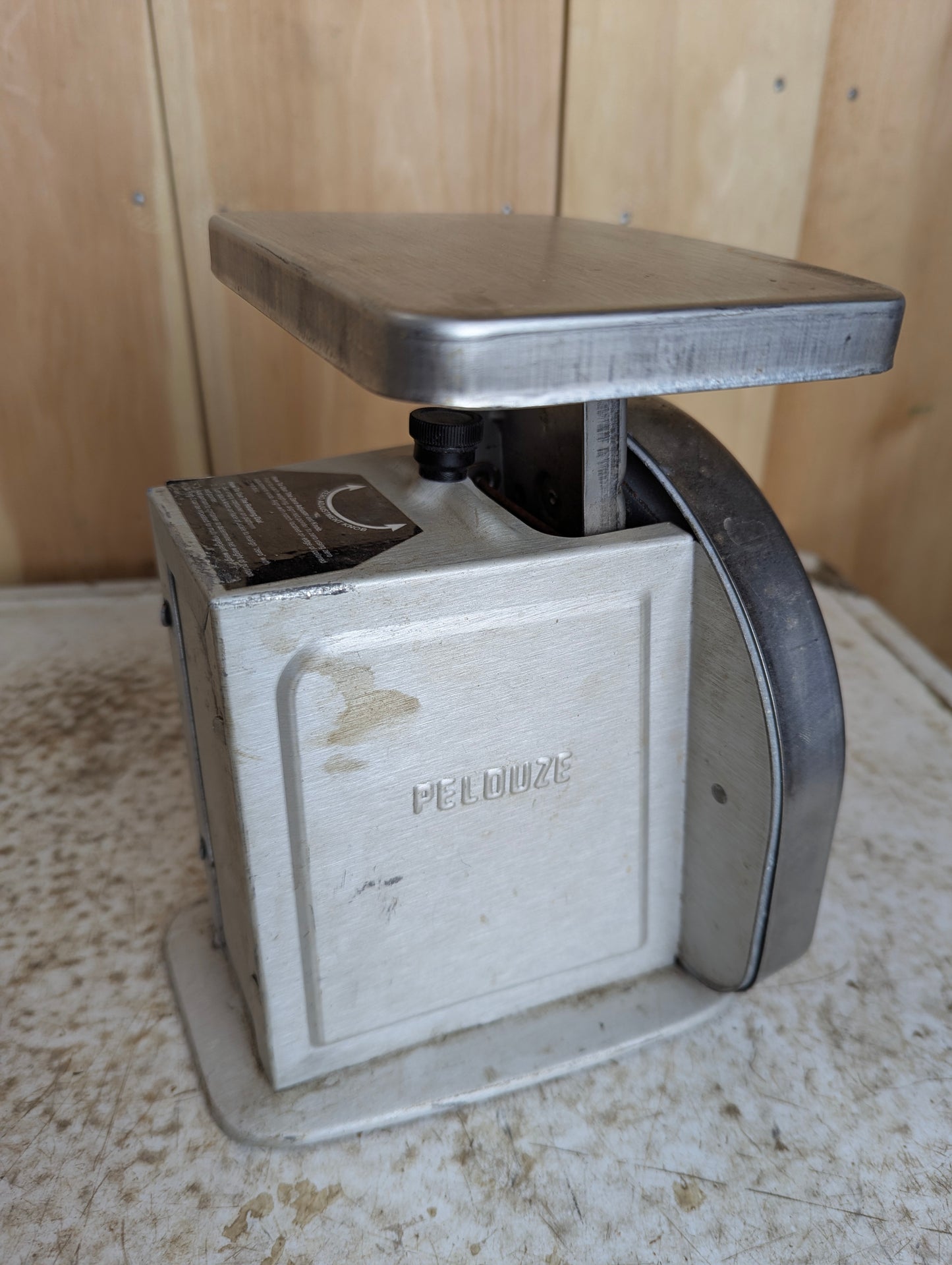 Pelouze Kitchen Scale Model Y32R - view 4