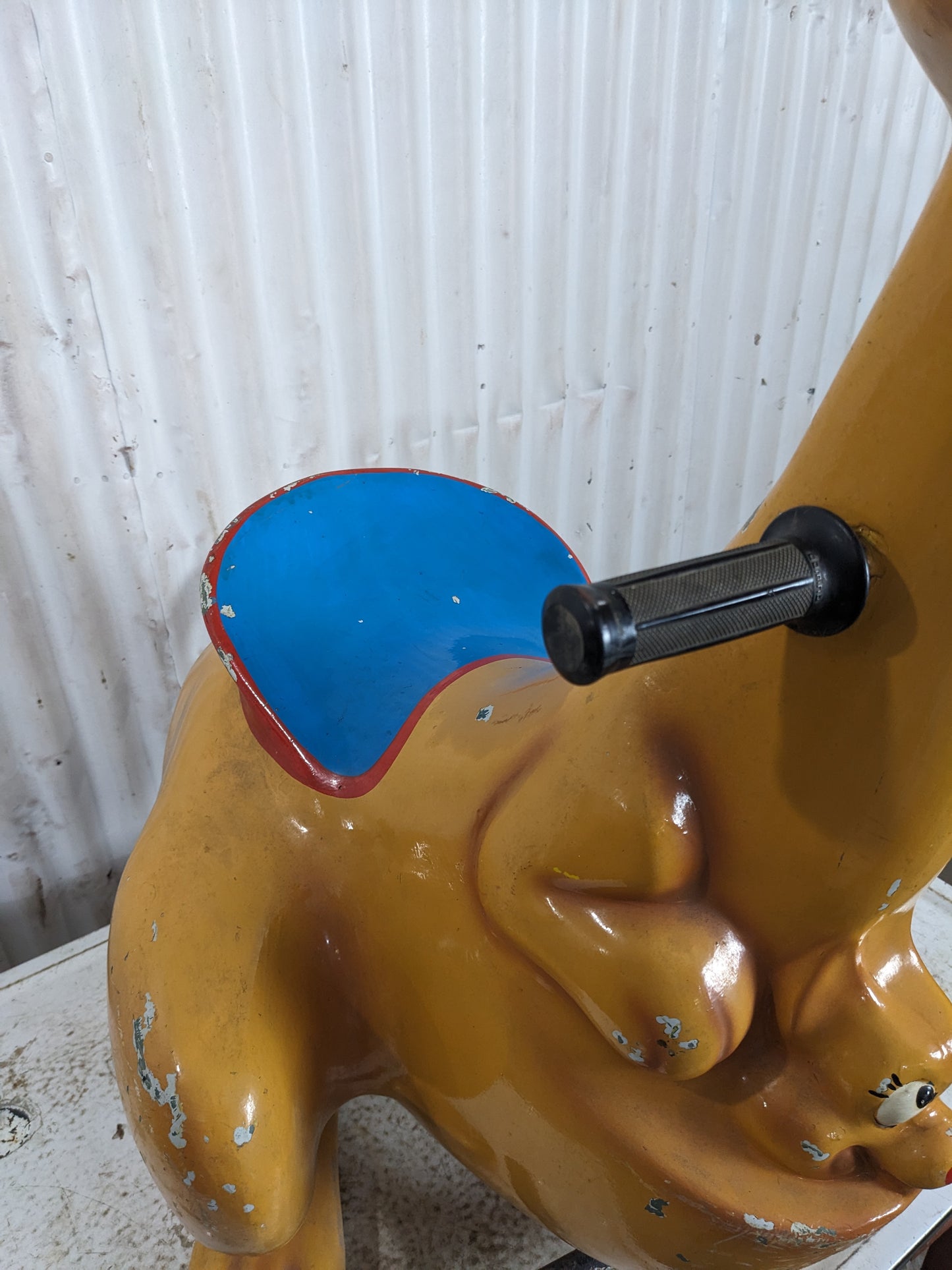 Playground Kangaroo - view 6