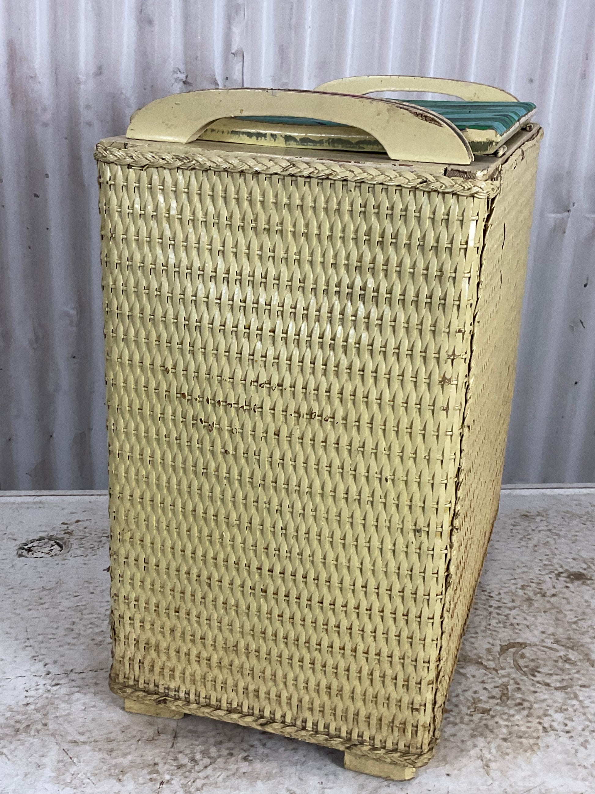 Retro Clothes Hamper - view 3