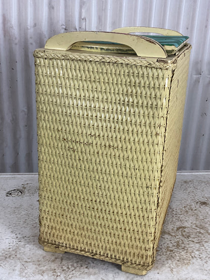 Retro Clothes Hamper - view 3