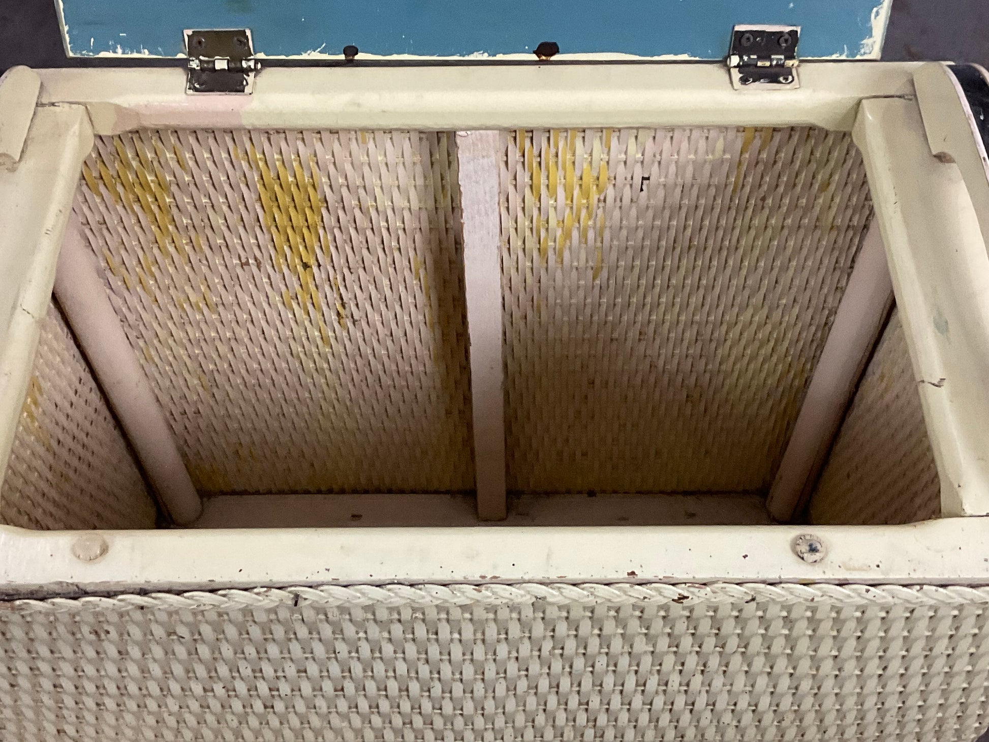 Retro Clothes Hamper - view 7