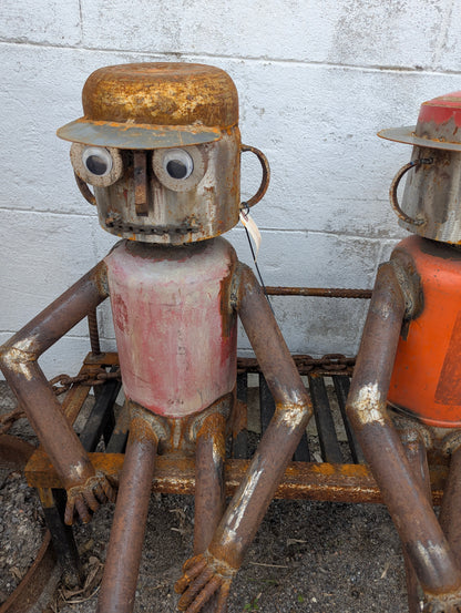 Scrap Art People Sitting on Bench - view 3