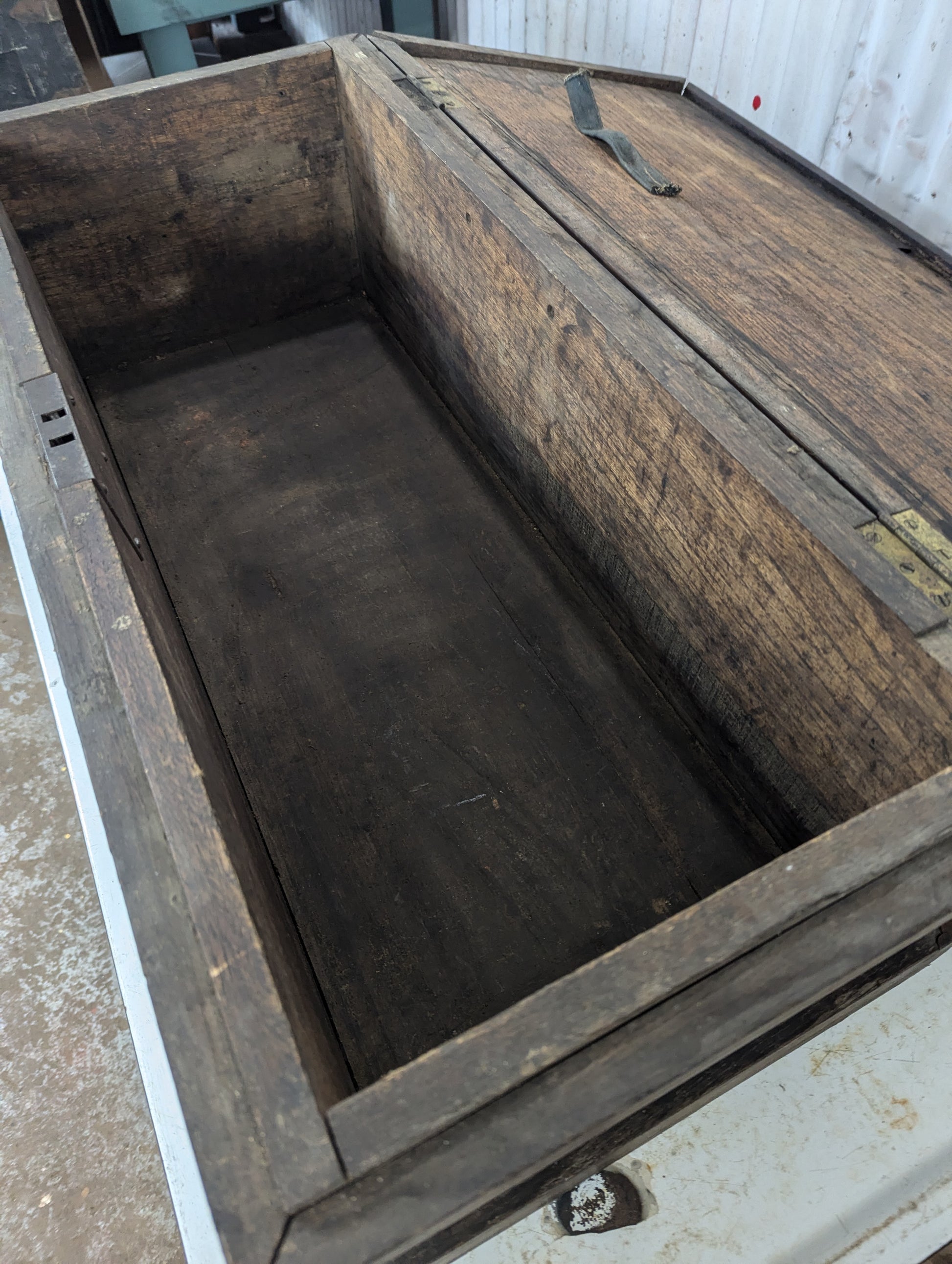 Small Antique Wooden Carpenter’s Trunk - view 4
