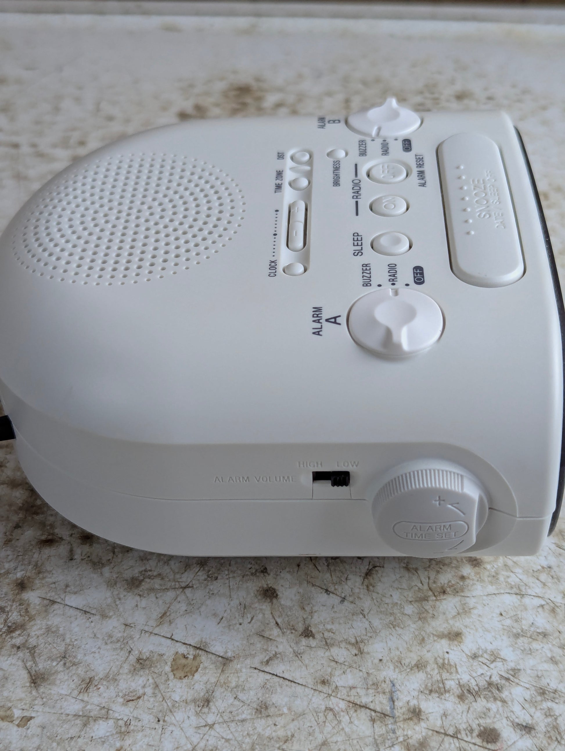 Sony Dream Machine AM/FM Clock Radio Model ICF-C318 - Tested and Working - view 5