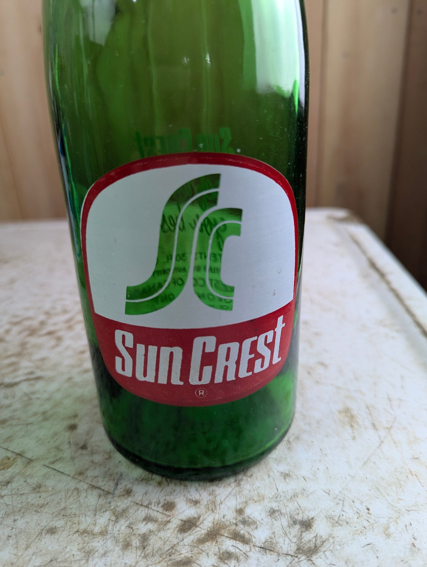 Sun Crest 30oz Green Glass ACL Soda Bottle - view 2