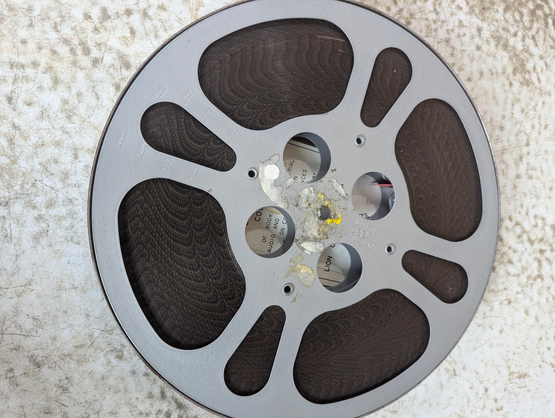 "The Undersea World of Jacques Cousteau - 1970 Night of the Squid" Colour on 10" Reel in Metal Film Canister 16mm - view 4