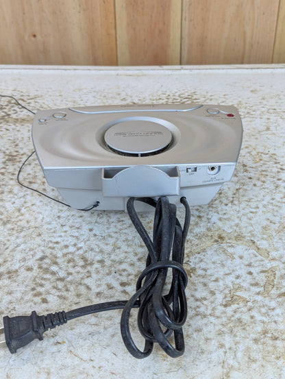 Timex T435B Alarm Clock Radio with Line In - view 4