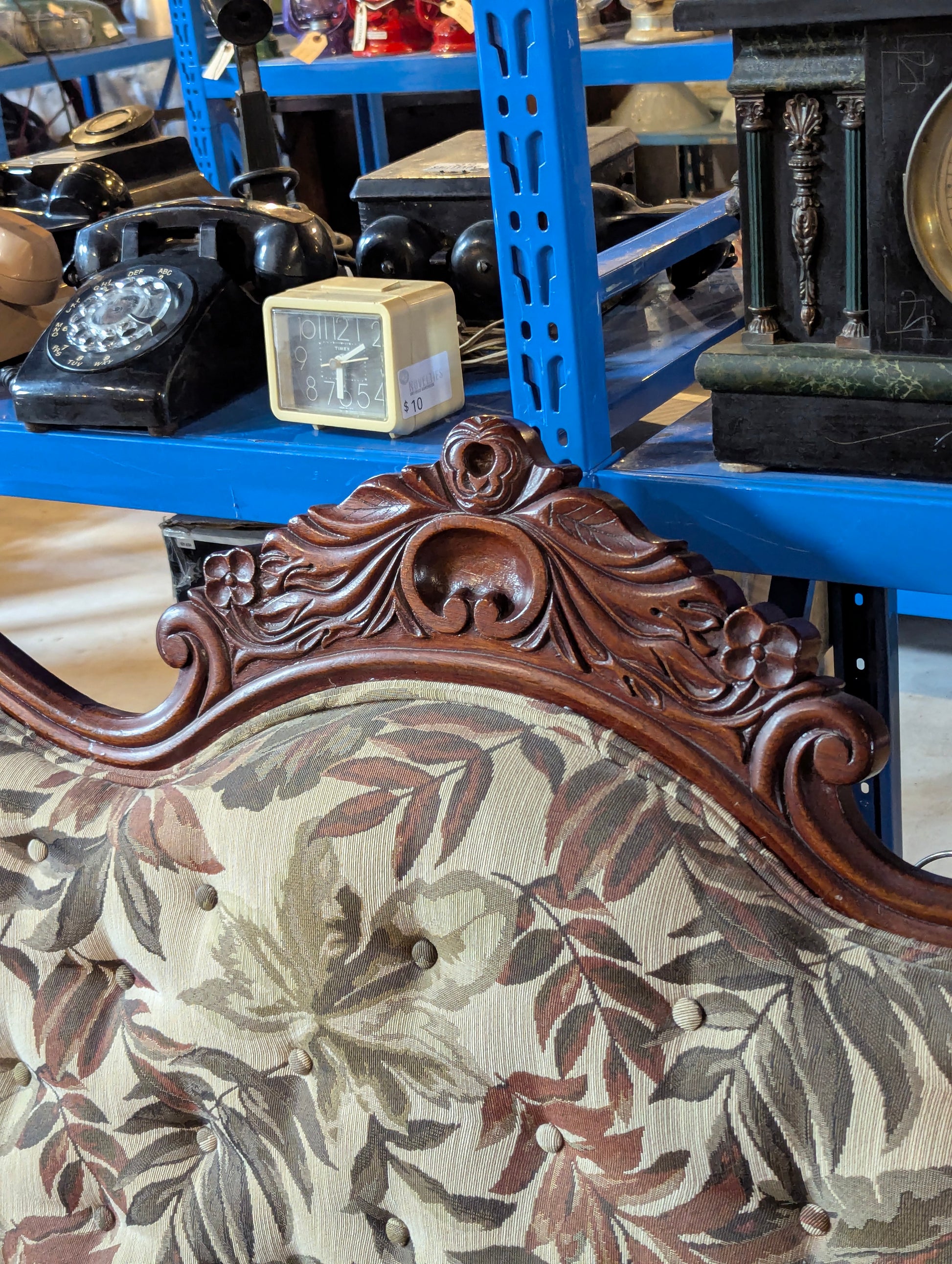 Victorian Furniture Set - view 4