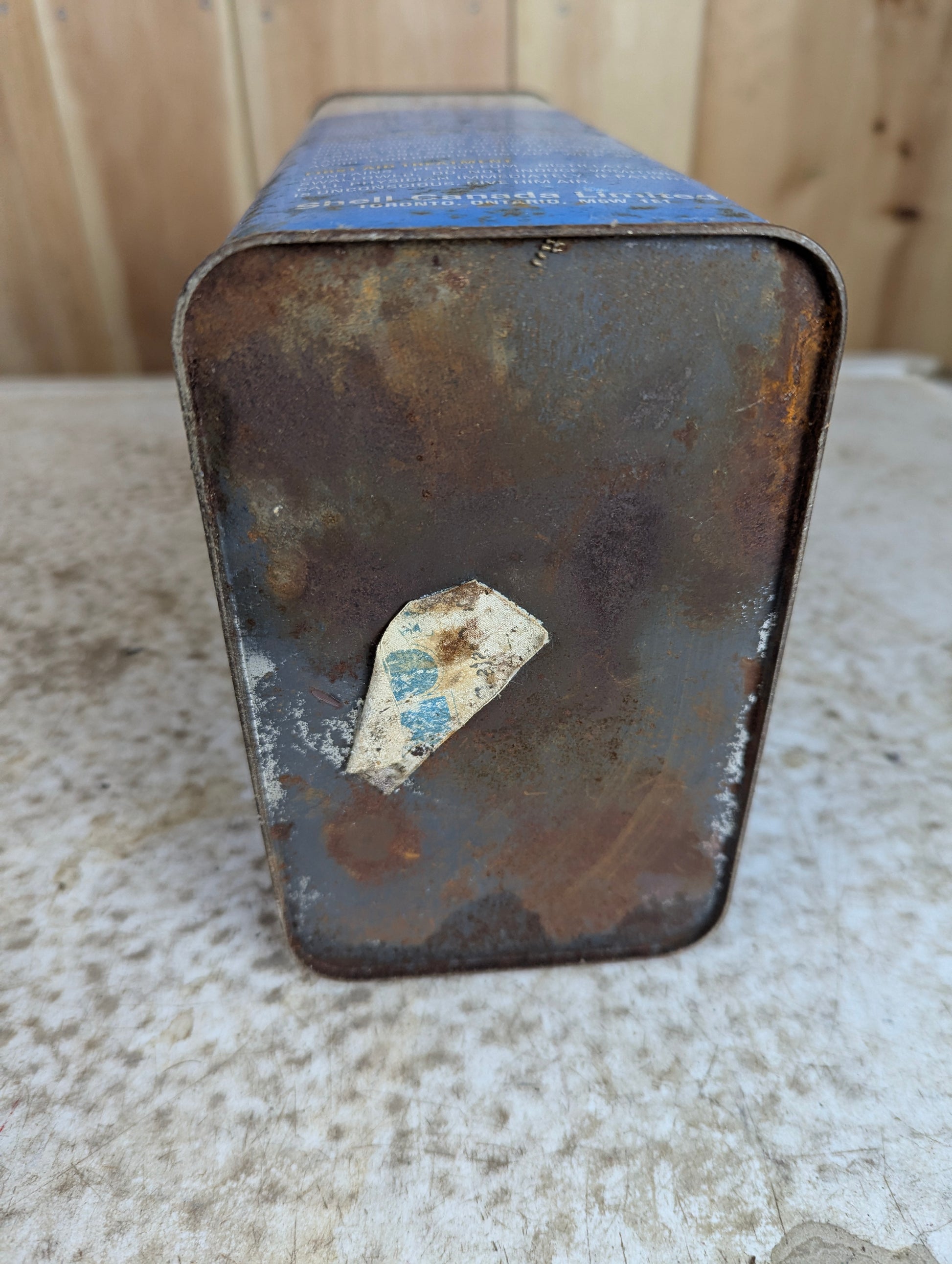 Vintage 1 Gal. Shell Household Cleaning Solvent Tin Can - view 4