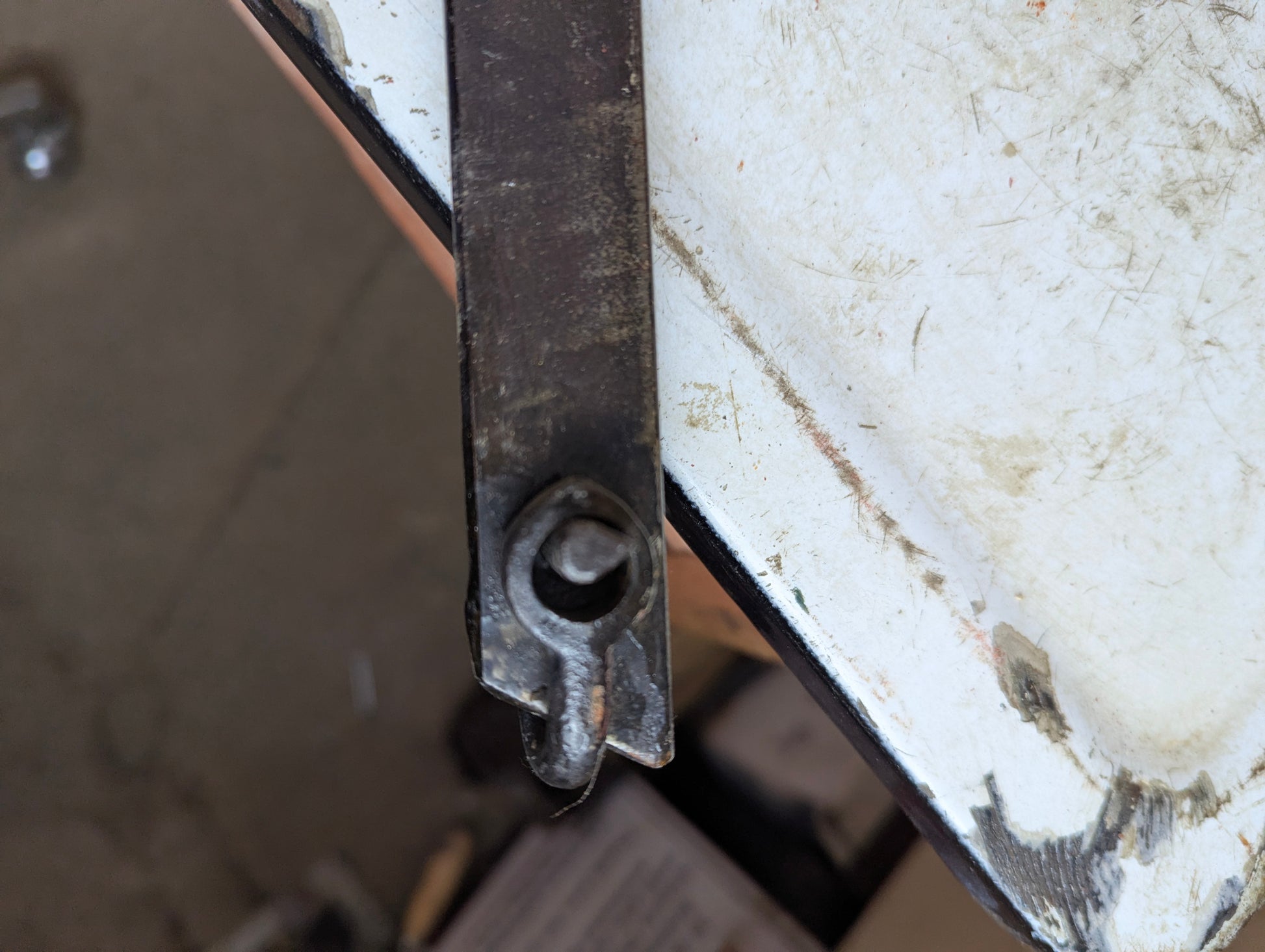 Vintage 100 lb Hanging Balance Beam Scale - view 5