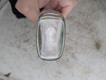 Vintage 1930s Bayer's Aspirin Embossed Glass Medicine Bottle with Cap - view 5