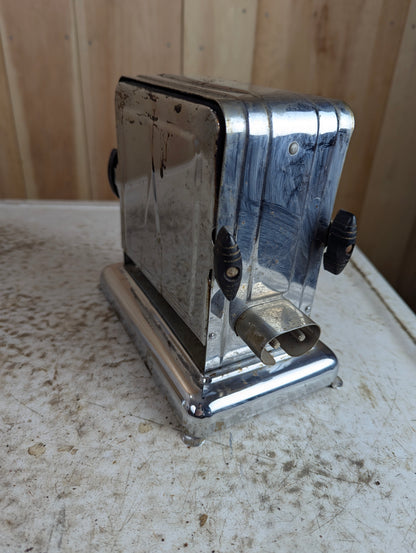 Vintage 1930s Standard Appliance Manual Flip-Down Toaster - Works