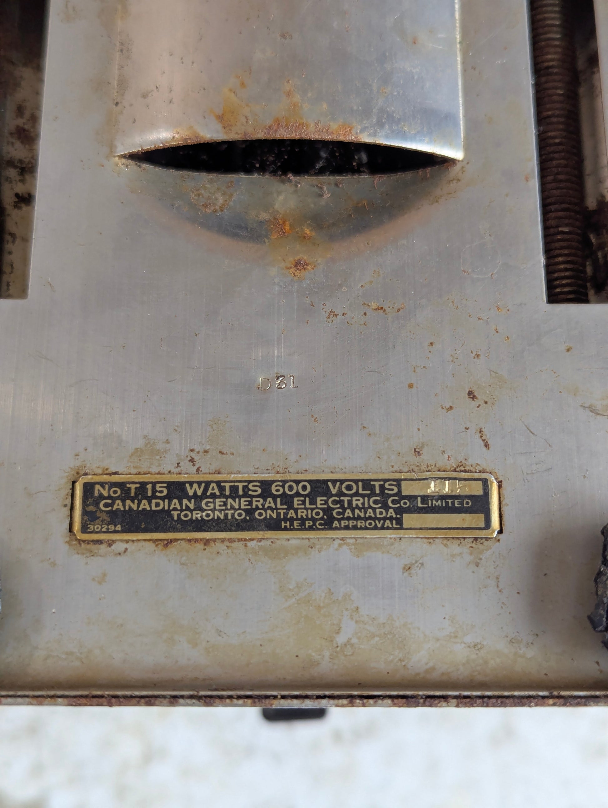 Vintage 1930s Toastmaster T-15 Canadian General Electric Single Slice Toaster - view 5