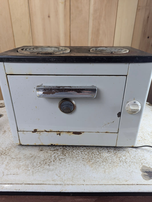 Vintage 1940s Superior Electric Oven and Stove - All Elements Work