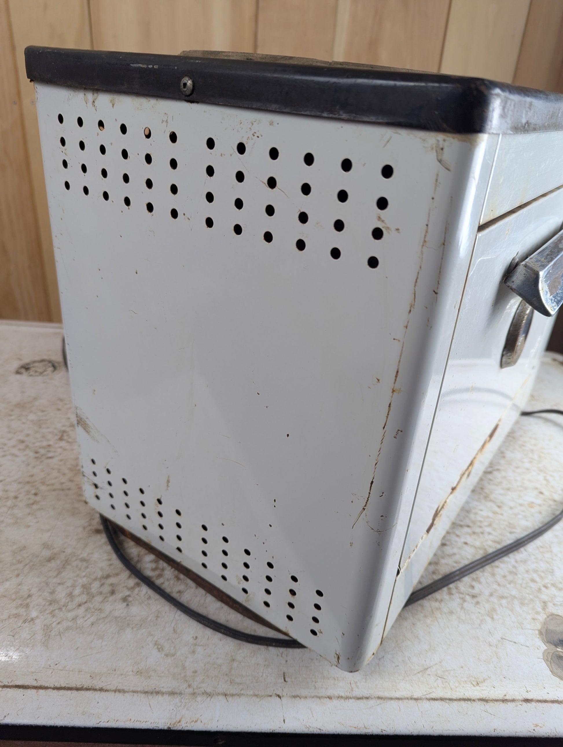 Vintage 1940s Superior Electric Oven and Stove - All Elements Work - view 8