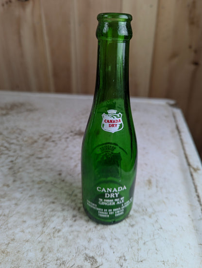 Vintage 1950s 6 oz. Canada Dry Pale Dry Ginger Ale Bottle - view 2