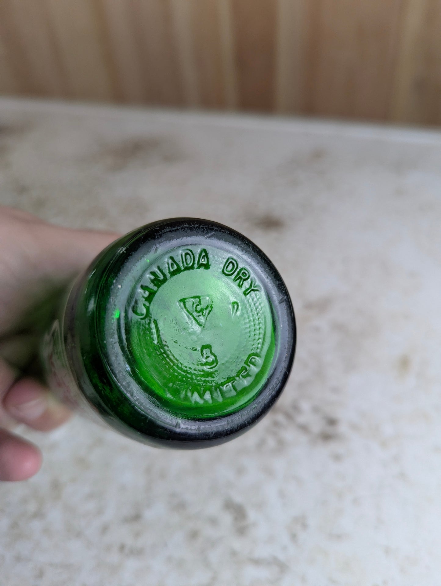 Vintage 1950s 6 oz. Canada Dry Pale Dry Ginger Ale Bottle - view 3