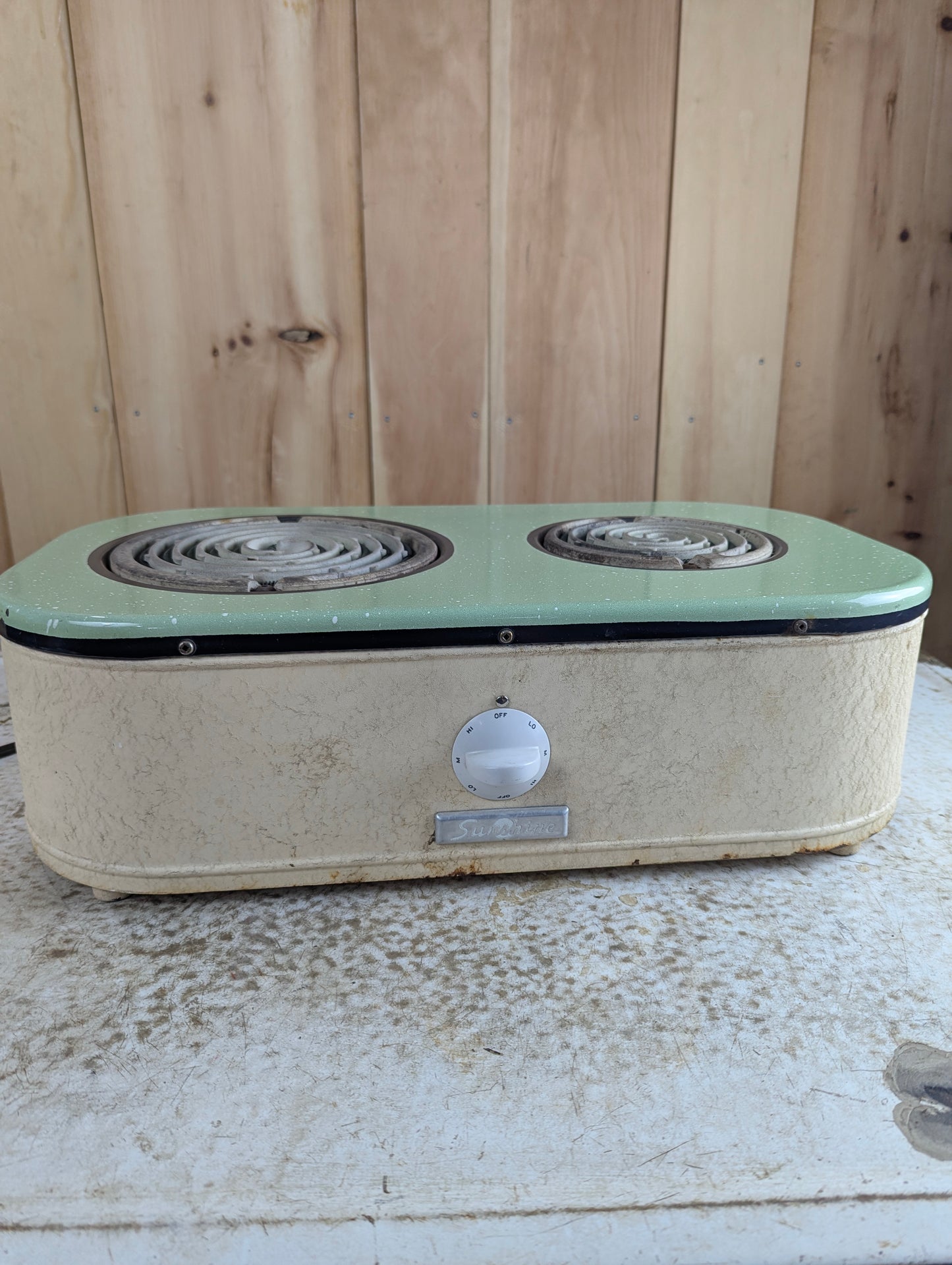 Vintage 1950s Sunshine Electric Tabletop 2-Burner Stove