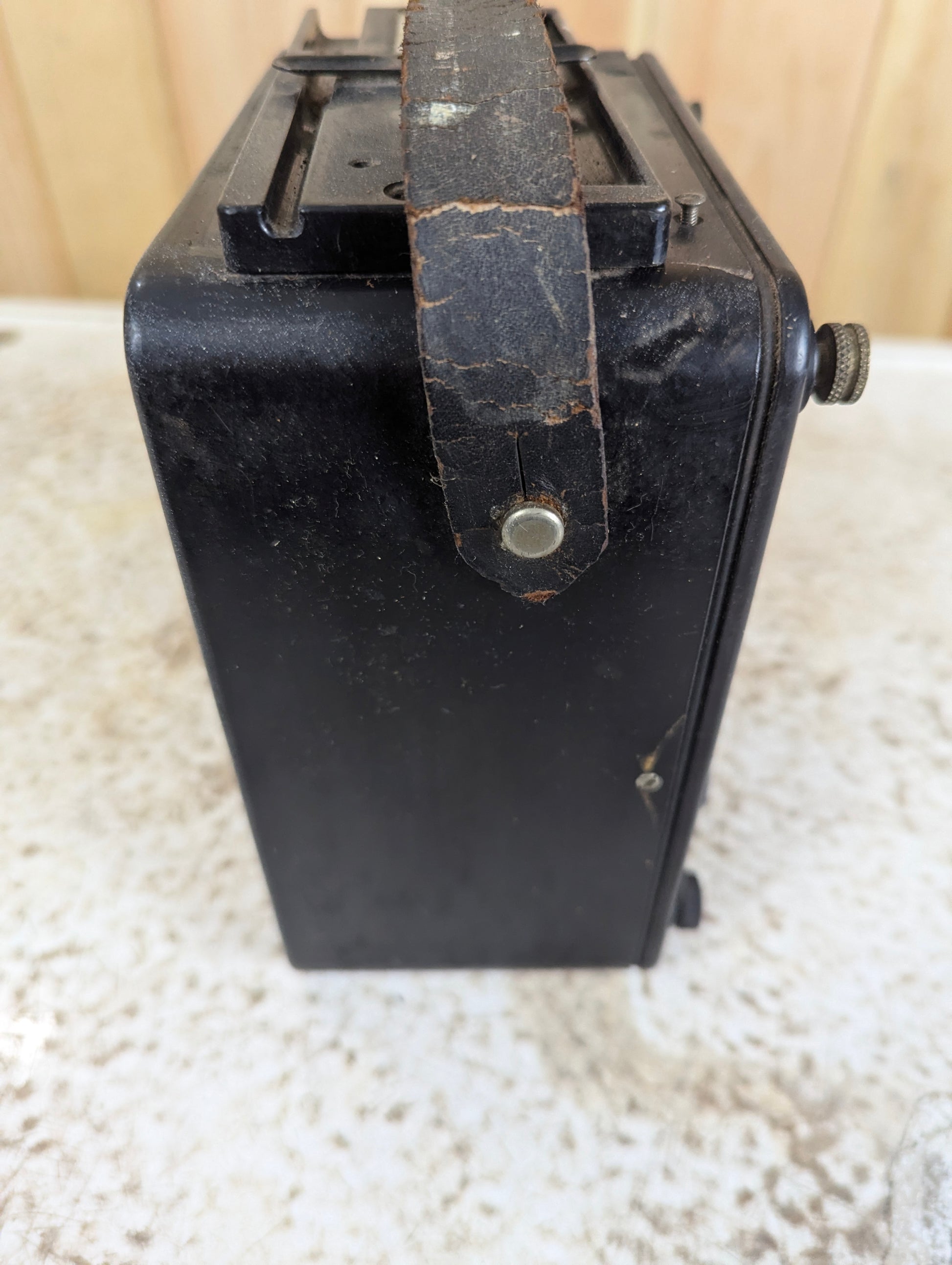 Vintage 1950s Universal Avometer Model 8 Mk 1 - view 5