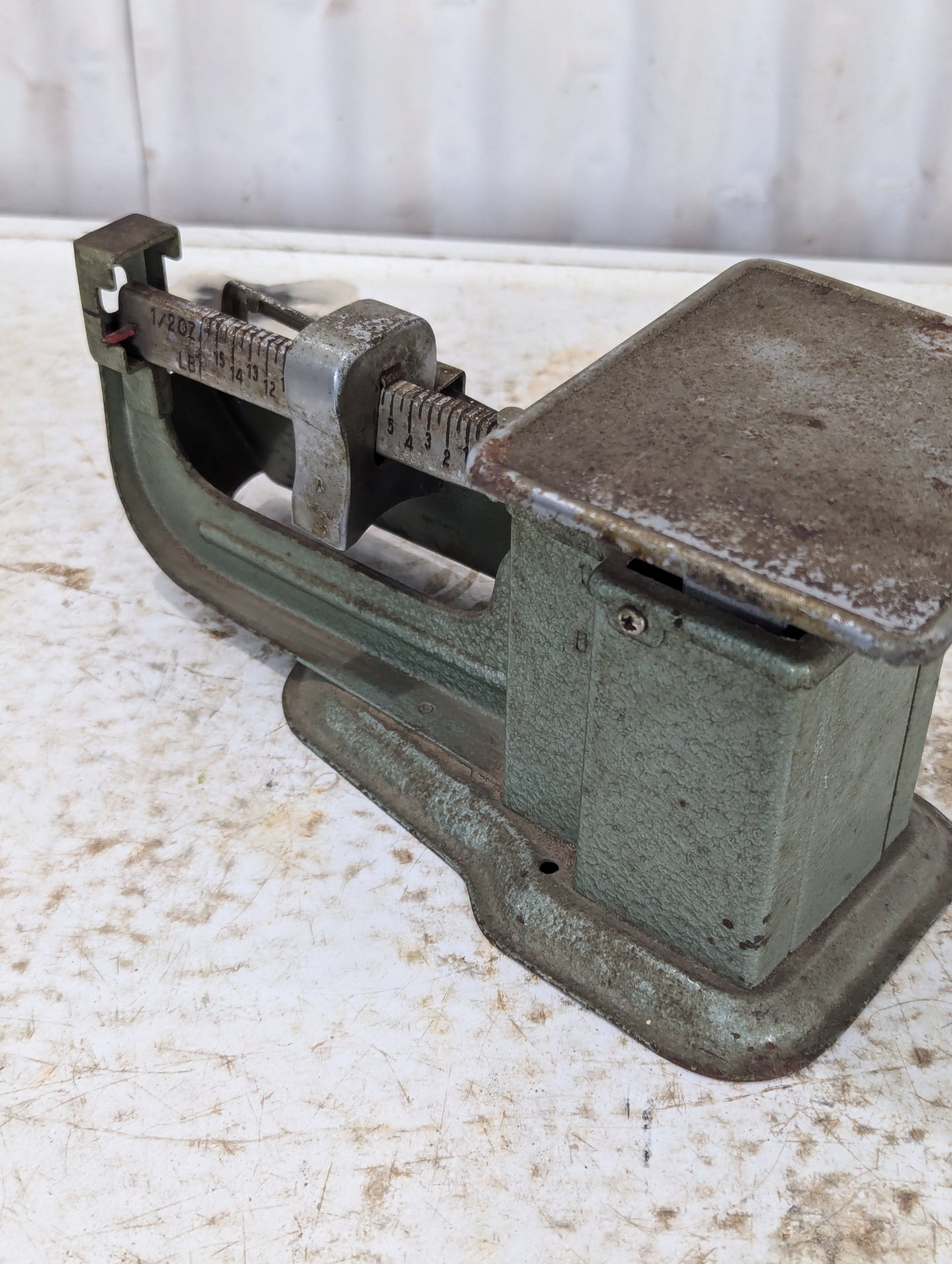 Vintage 1960’s Triner Postal Scale - view 2