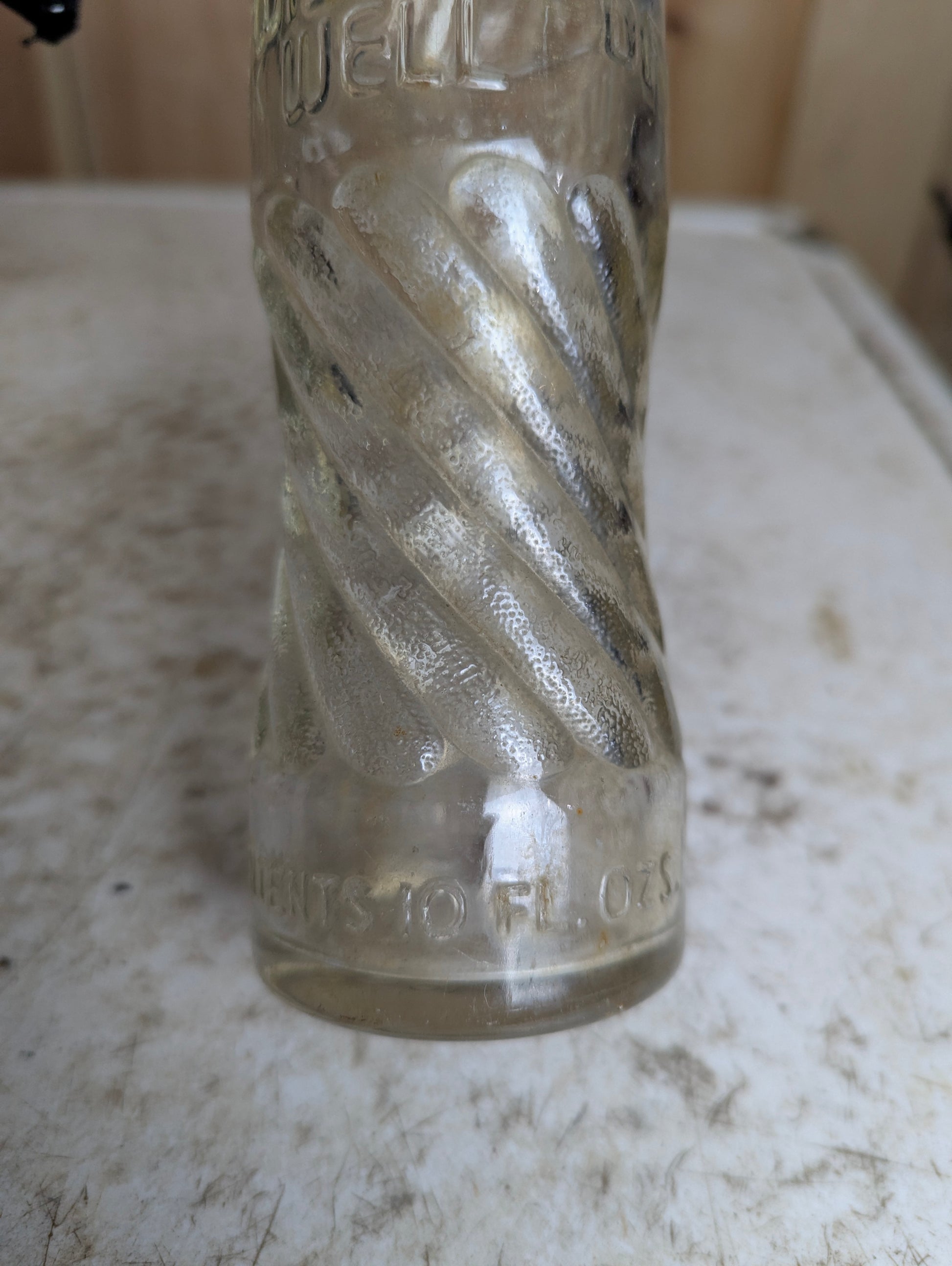 Vintage 1960’s Wishing Well 10 Fl. Oz. Embossed Soda Bottle - view 3