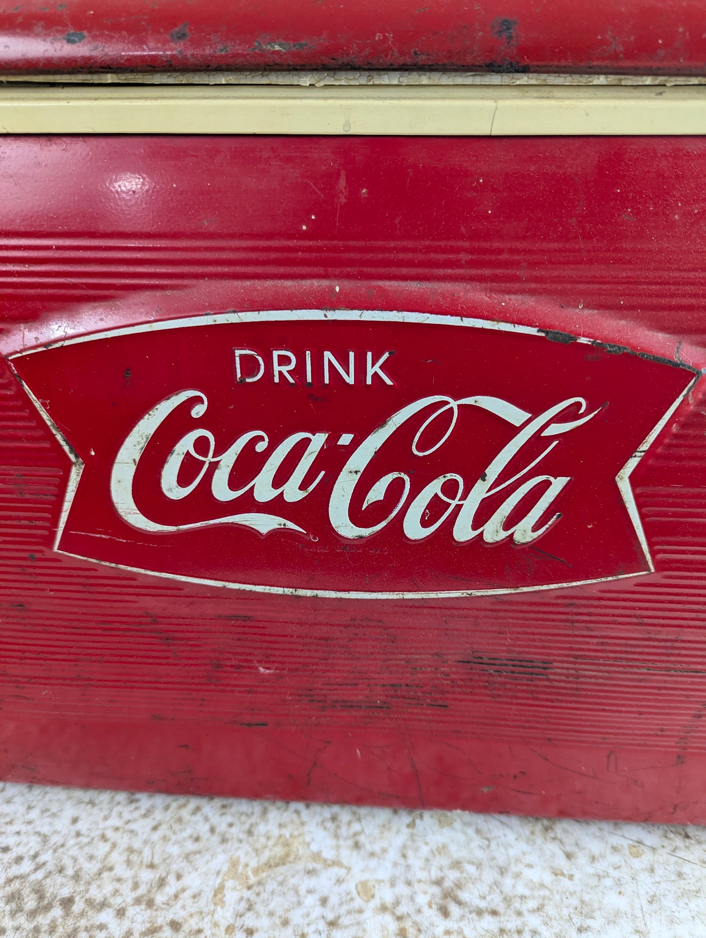 Vintage 1960s Coca-Cola Chest Cooler - view 2