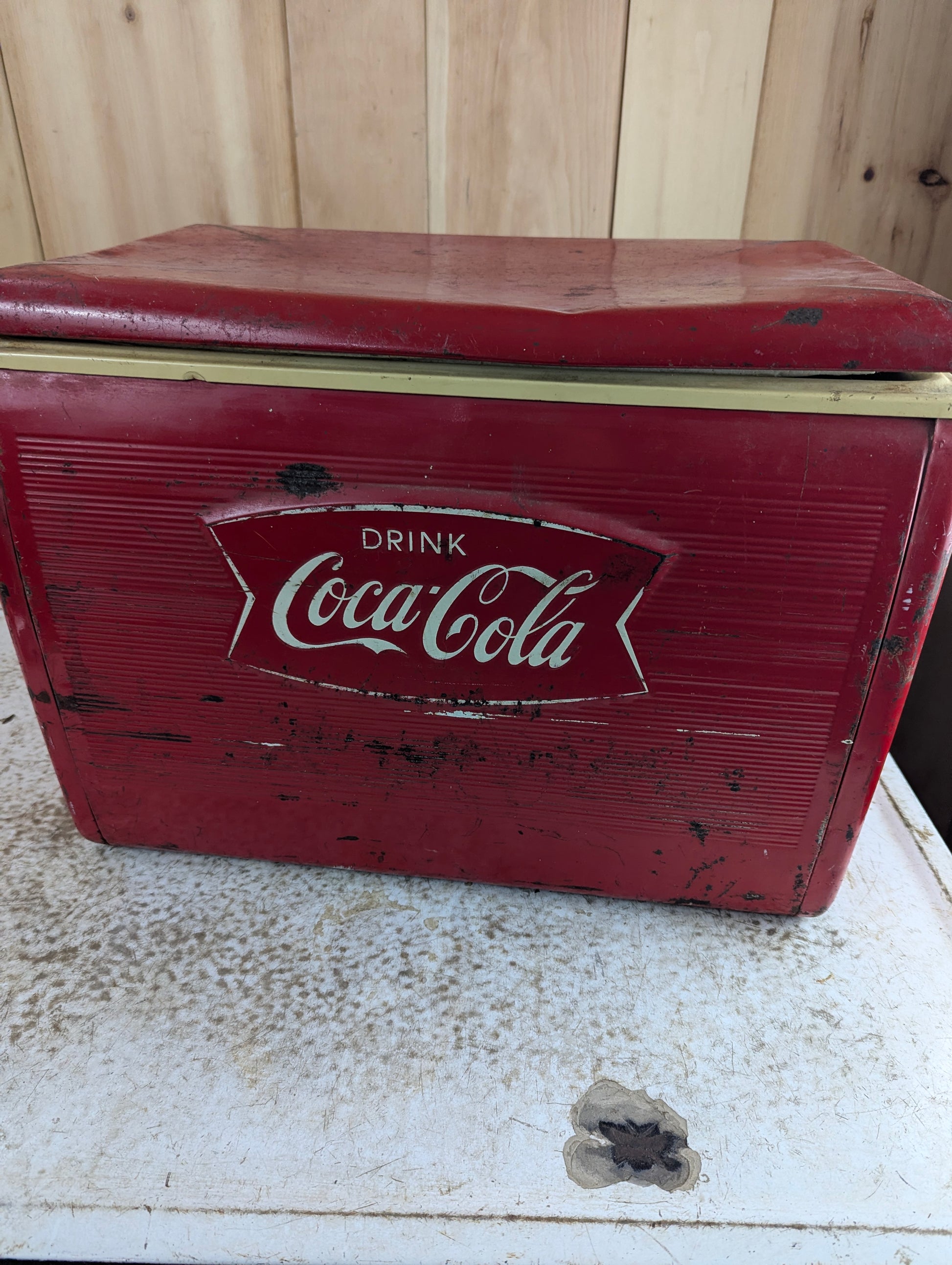 Vintage 1960s Coca-Cola Chest Cooler - view 5