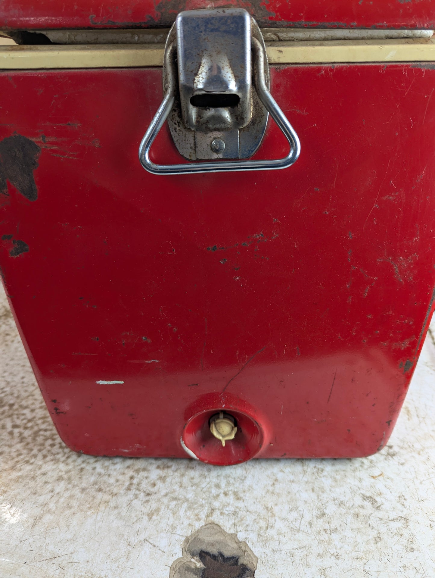 Vintage 1960s Coca-Cola Chest Cooler - view 6