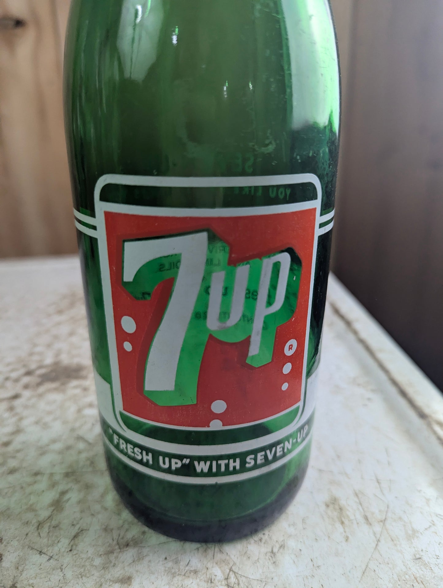 Vintage 28oz 7 Up 'You Like it' Green Glass  ACL Soda Bottle - view 2