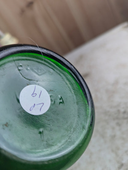 Vintage 30oz Collins Green Glass Barrie ACL Soda Bottle - view 5