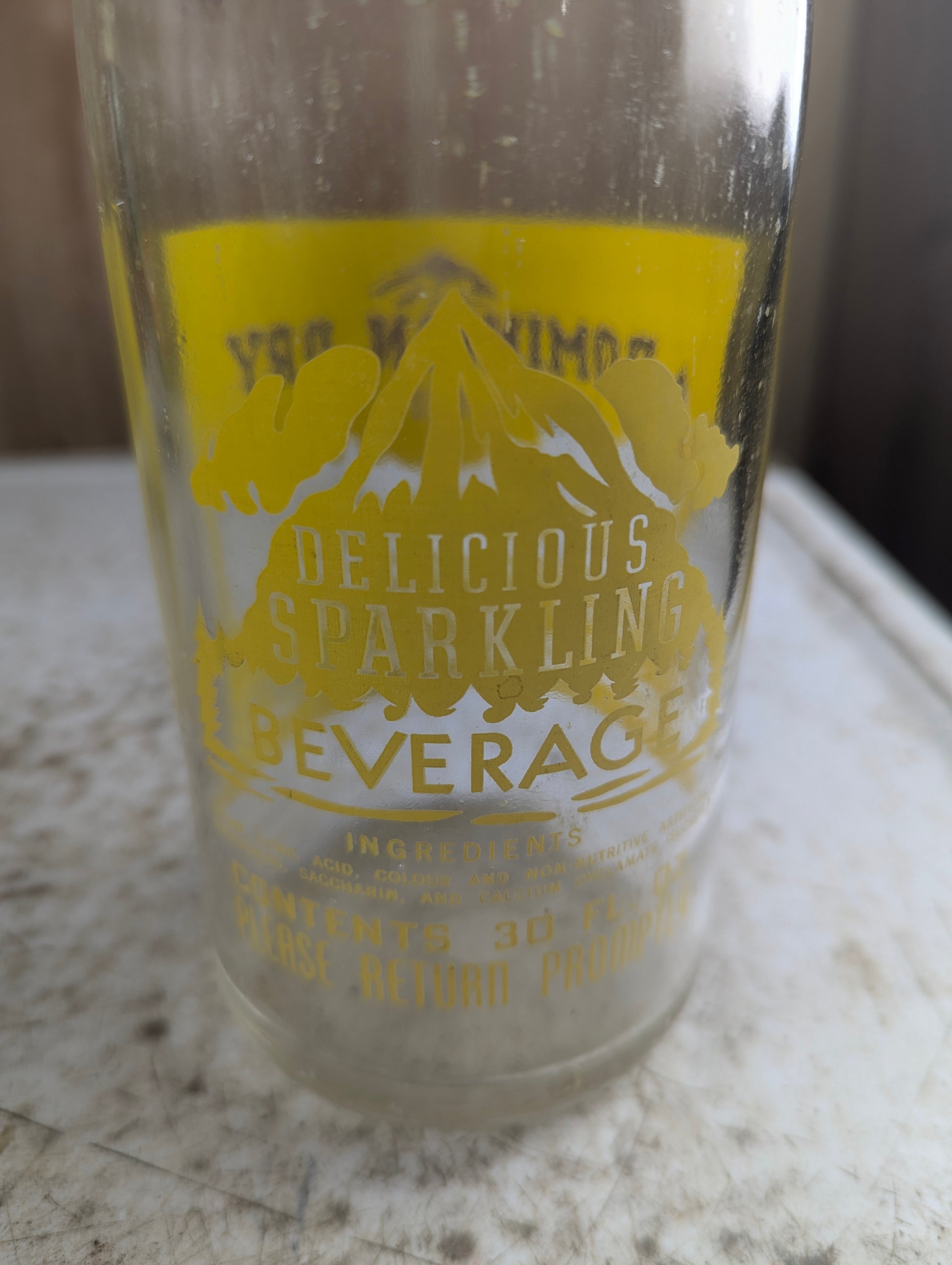 Vintage 30oz Dominion Sparkling Beverage Clear Glass ACL Soda Bottle - view 2