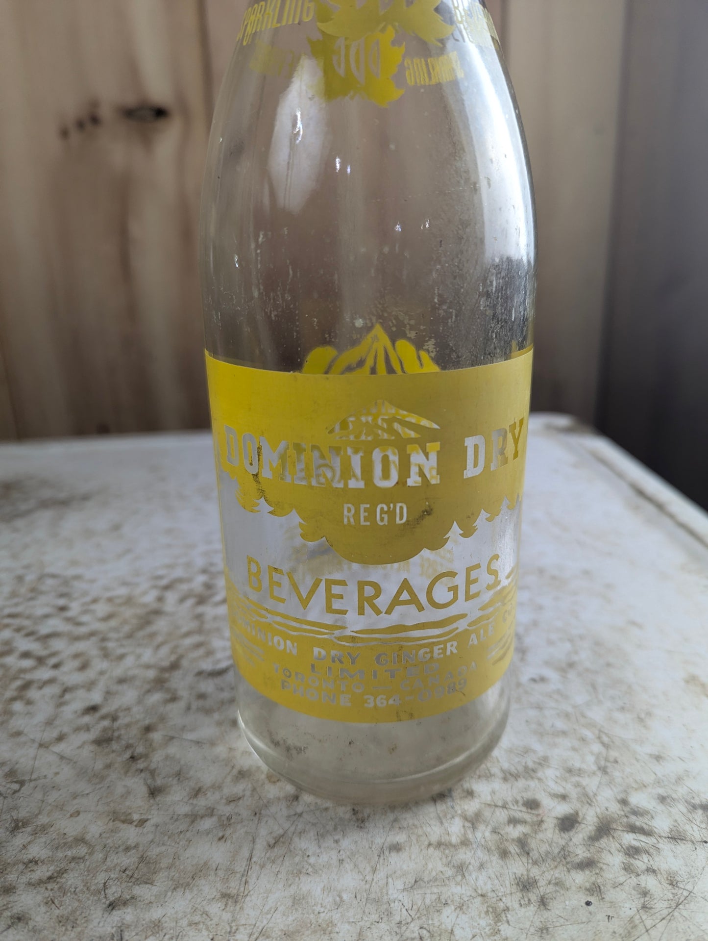 Vintage 30oz Dominion Sparkling Beverage Clear Glass ACL Soda Bottle - view 4