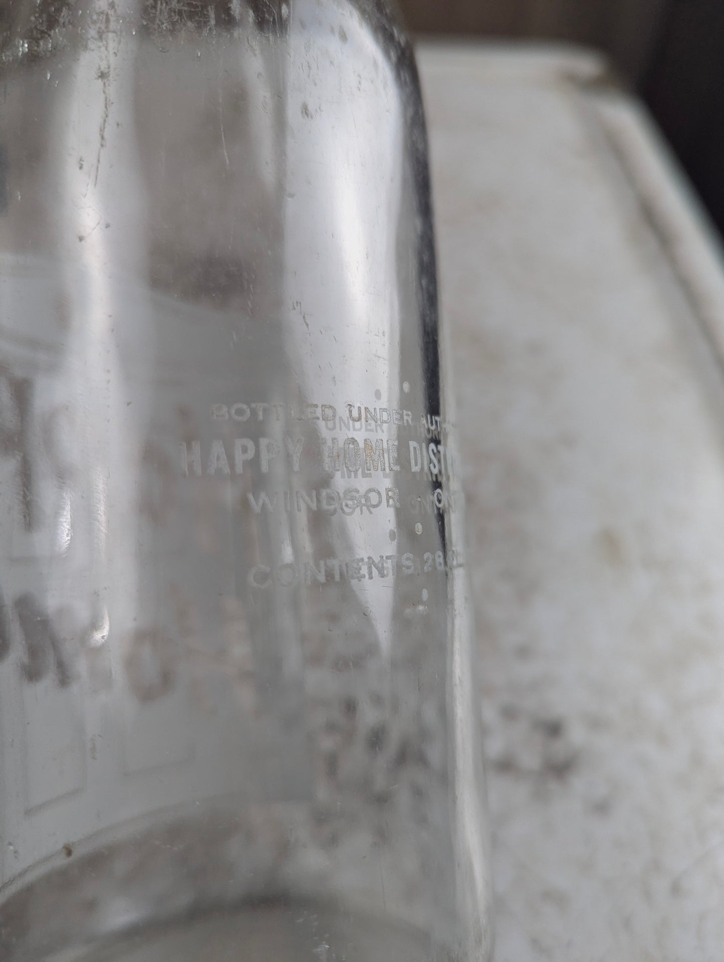 Vintage 30oz Happy Home Windsor Clear Glass ACL Soda Bottle - view 3