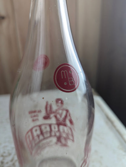Vintage 30oz Moran Beverages St Catharines ACL Soda Bottle - view 4