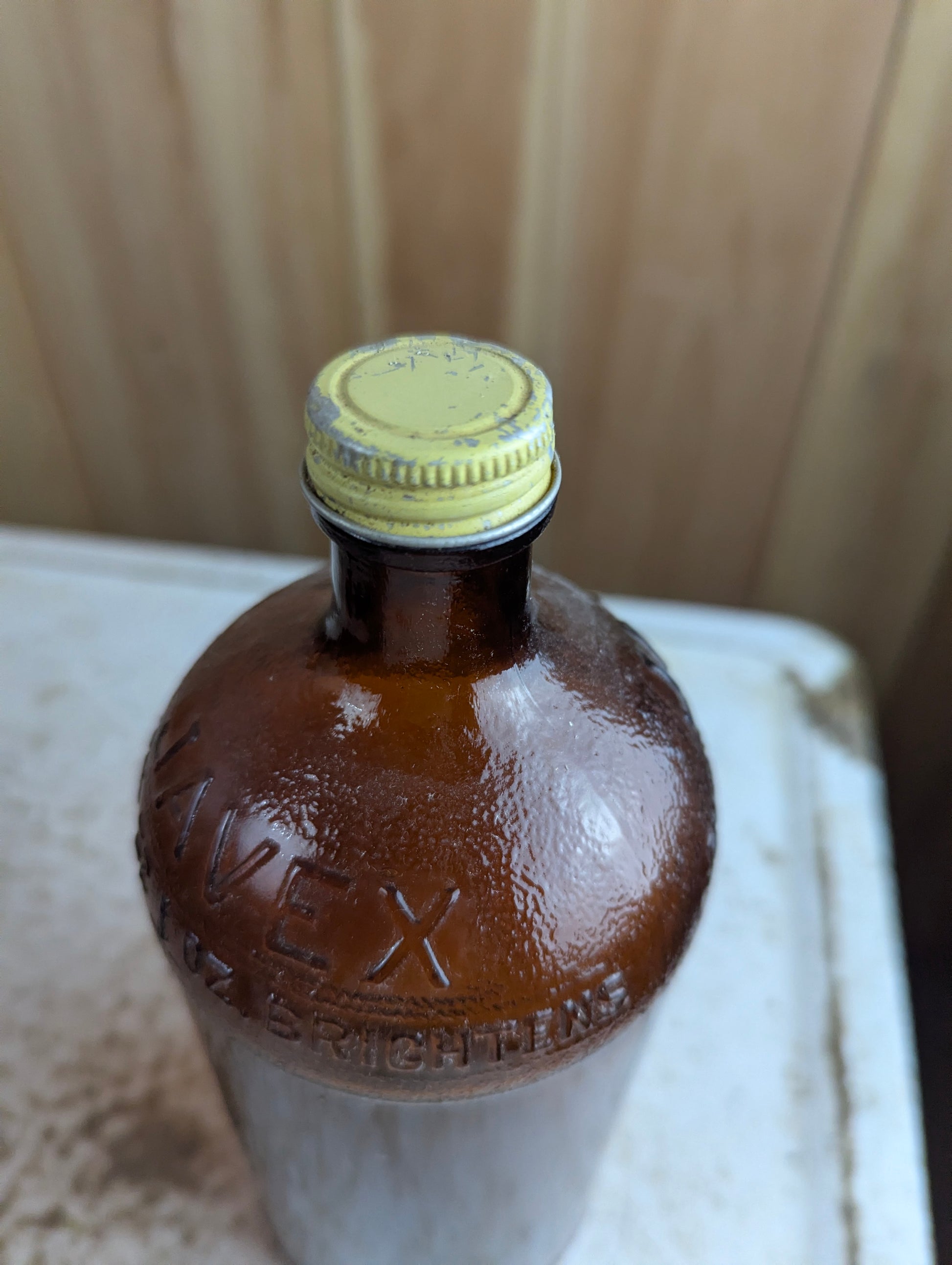 Vintage 32oz Javex Whitens Brightens Amber Glass Bottle with Lid - view 3