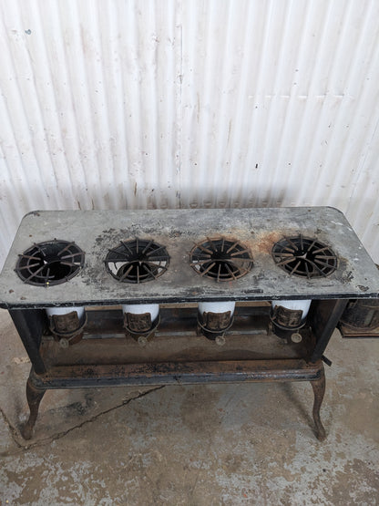 Vintage 4 Burner Kerosene Stove - view 2