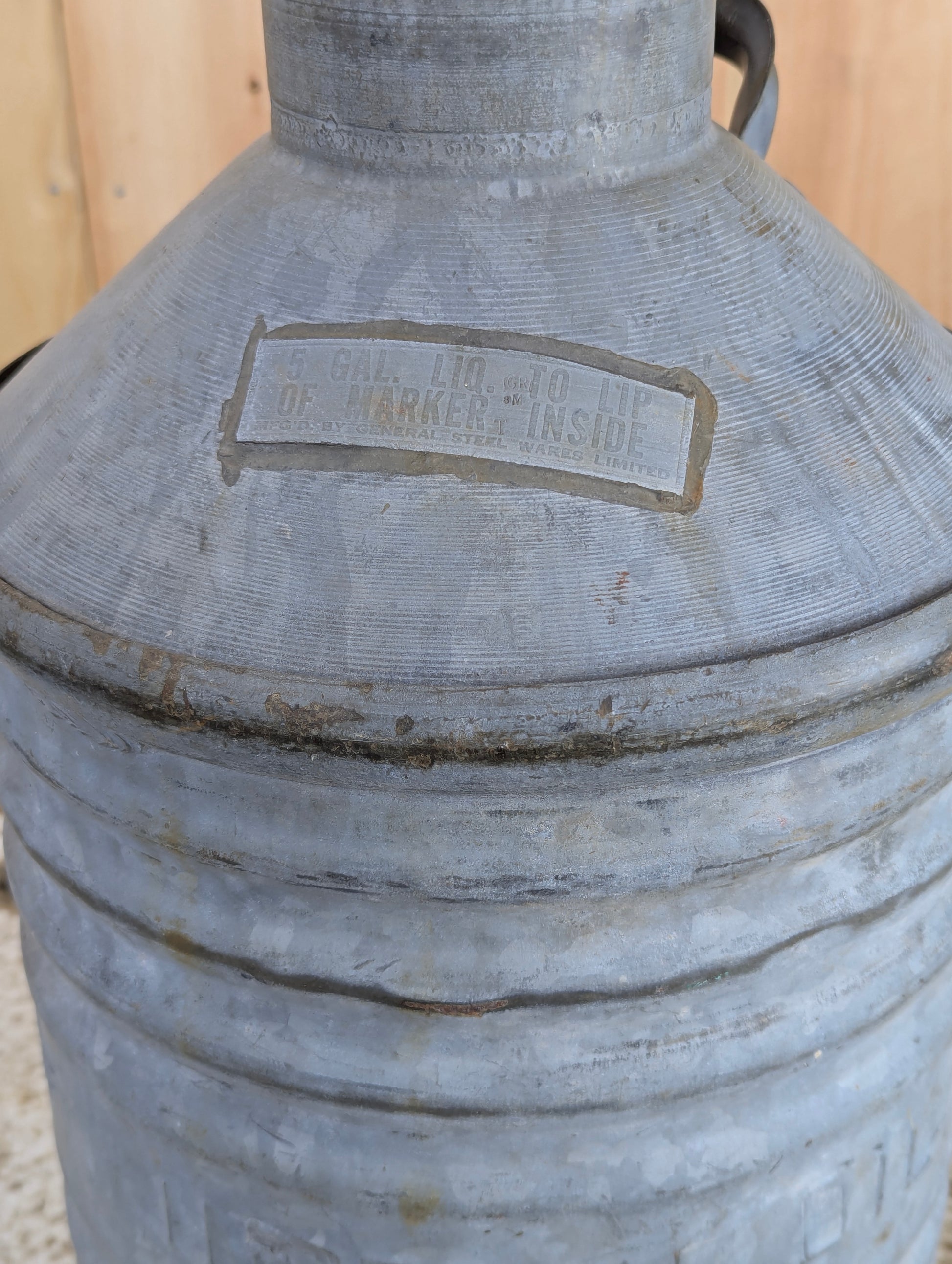 Vintage 5 Gal. Imperial Oil Can - view 5