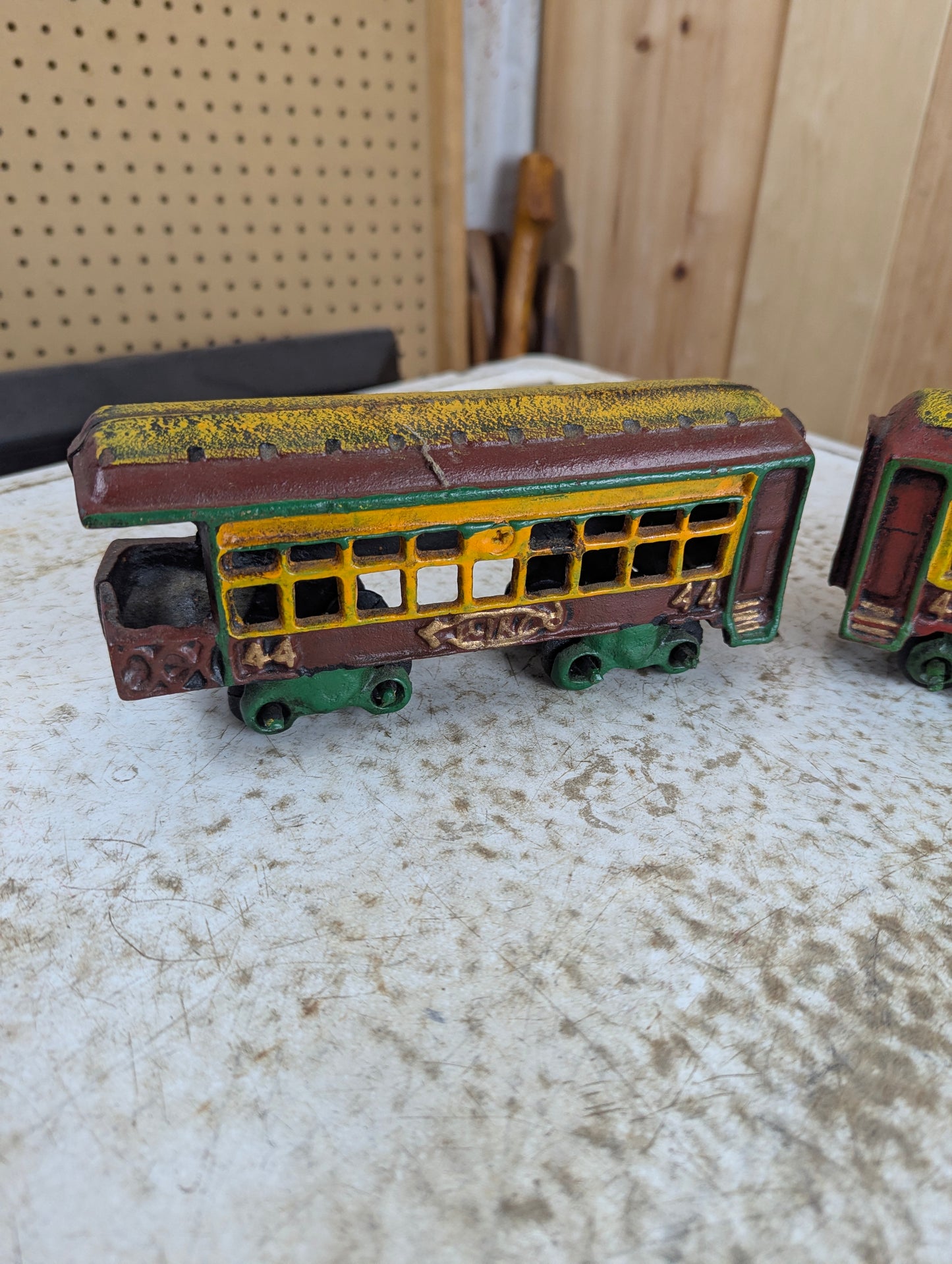 Vintage 5 Piece Cast Iron Steam Train Set - view 5