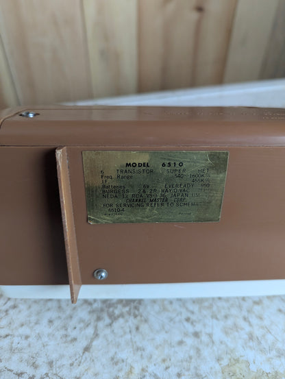 Vintage 6510 Channel Master 6 Transistor AM Radio - view 6