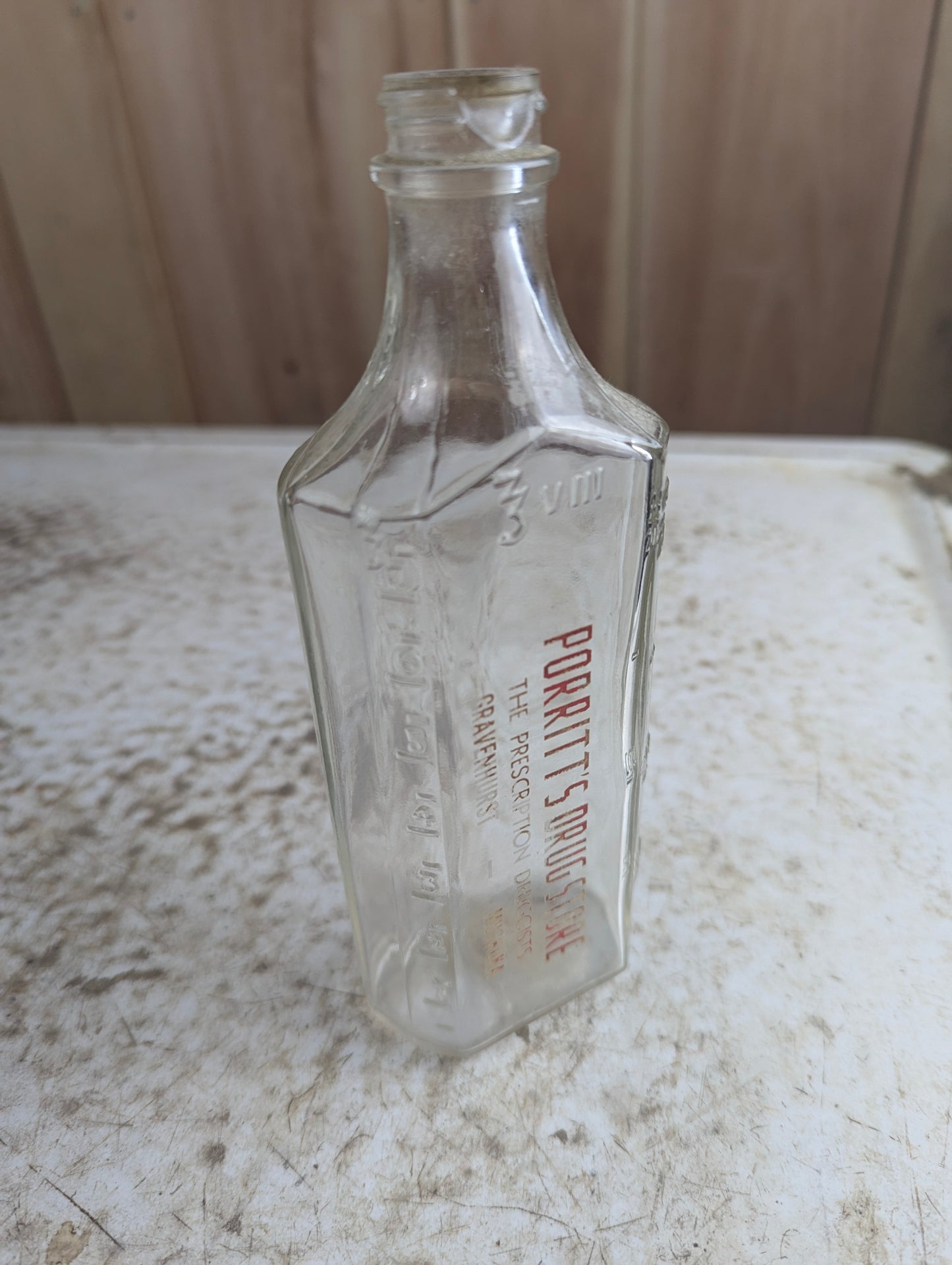 Vintage 8oz Porritt's Drugstore Gravenhurst Apothecary Bottle